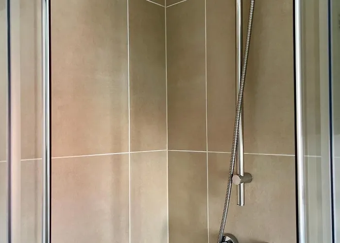 Flores Center - Easy Self-check-in Apartment Graz