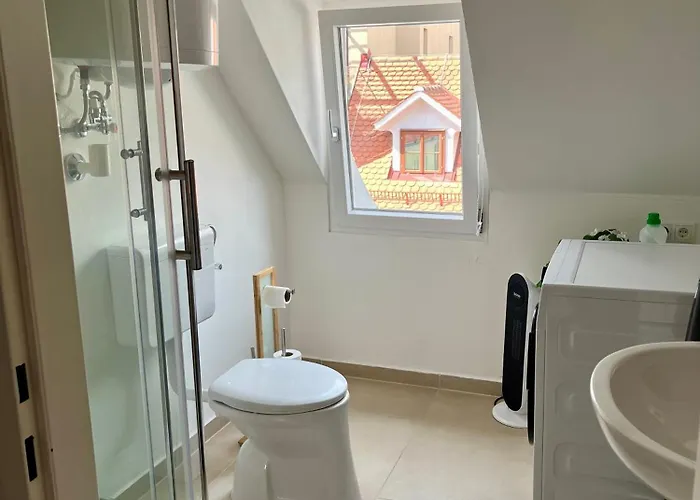 Flores Center - Easy Self-check-in Apartment