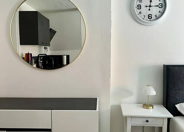 Flores Center - Easy Self-check-in * 格拉茨